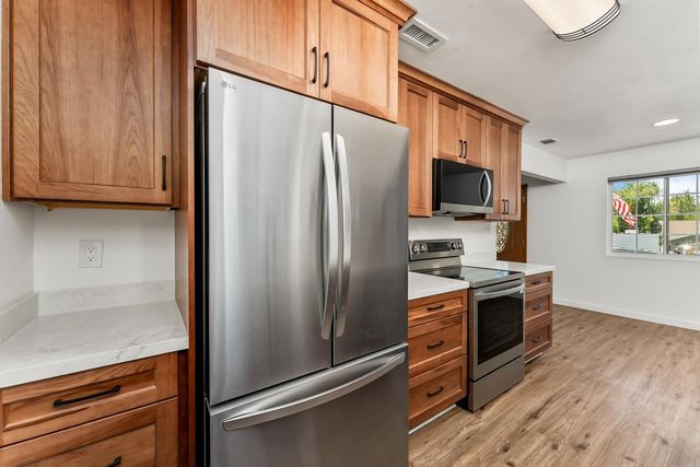 6624 Graham Cir, Citrus Heights, CA 95610