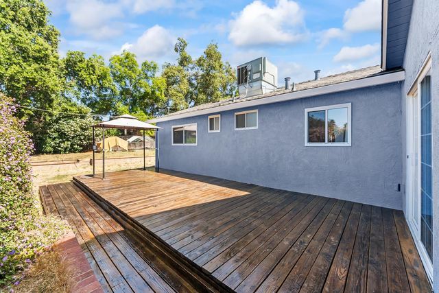 6624 Graham Cir, Citrus Heights, CA 95610