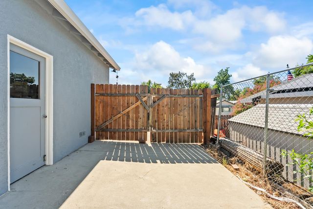 6624 Graham Cir, Citrus Heights, CA 95610