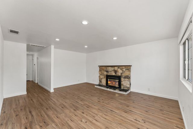 6624 Graham Cir, Citrus Heights, CA 95610