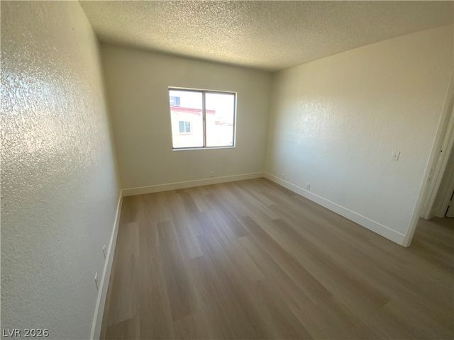 6994 Issac Avenue D, Las Vegas, NV 89156
