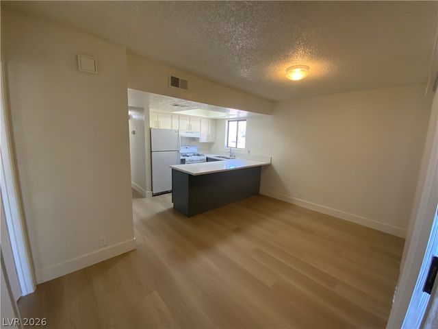 6994 Issac Avenue D, Las Vegas, NV 89156