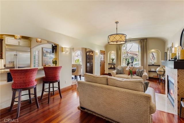 158 Santa Ana Avenue, Long Beach, CA 90803