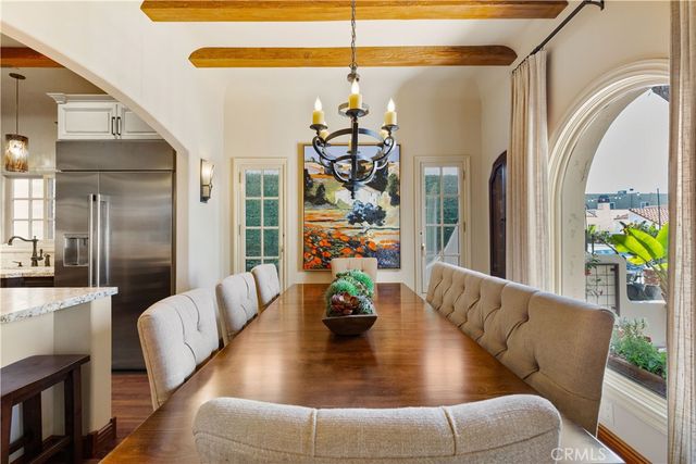 158 Santa Ana Avenue, Long Beach, CA 90803