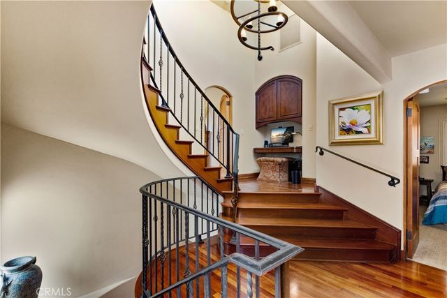 158 Santa Ana Avenue, Long Beach, CA 90803