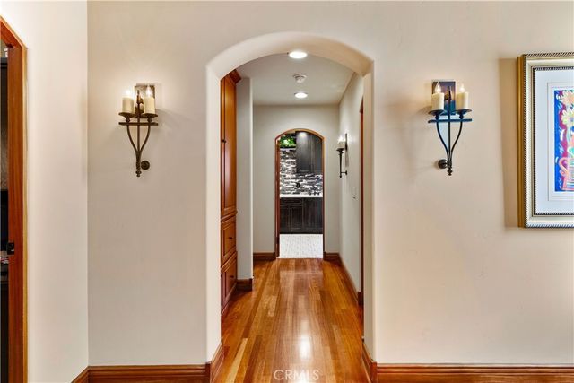 158 Santa Ana Avenue, Long Beach, CA 90803