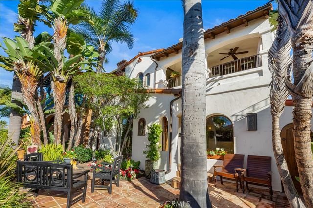 158 Santa Ana Avenue, Long Beach, CA 90803