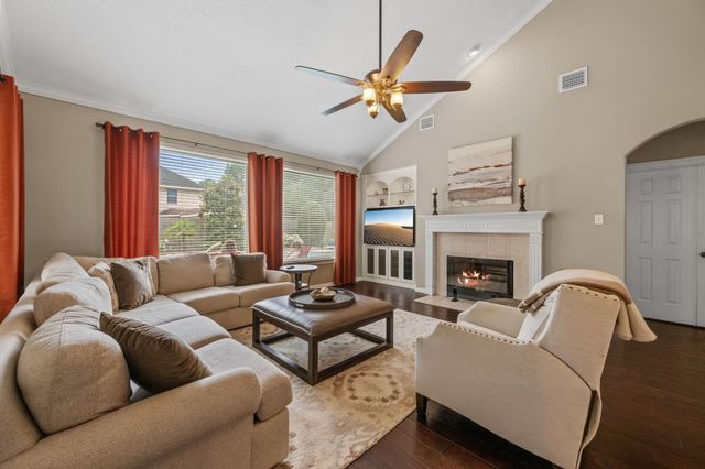 3215 Silverberry Trail, Kingwood, TX 77345