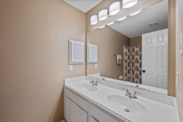 3215 Silverberry Trail, Kingwood, TX 77345