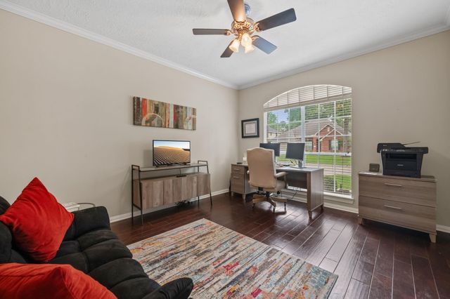 3215 Silverberry Trail, Kingwood, TX 77345