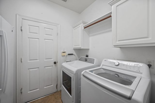 3215 Silverberry Trail, Kingwood, TX 77345