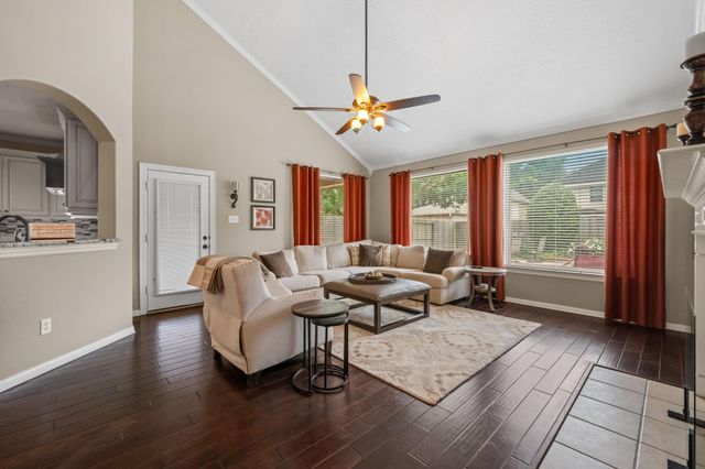 3215 Silverberry Trail, Kingwood, TX 77345