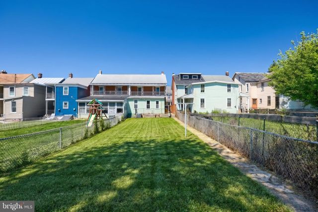 19 S WATER ST, Spring Grove, PA 17362