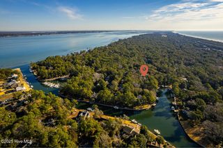 119 White Ash Drive, Pine Knoll Shores, NC 28512