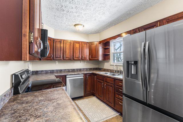 10 Theta Court, Erlanger, KY 41018