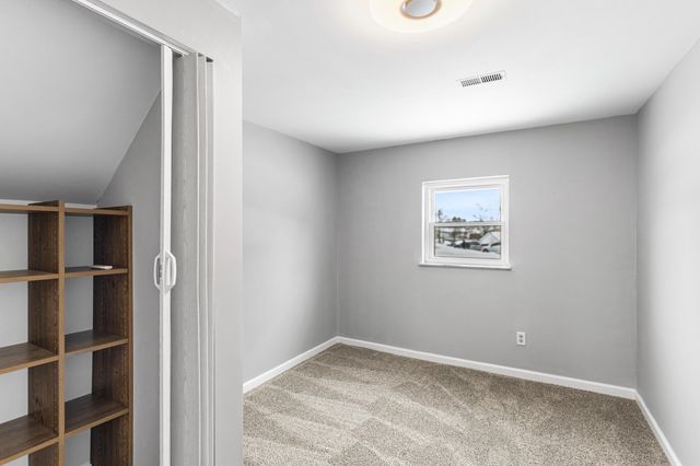 10 Theta Court, Erlanger, KY 41018