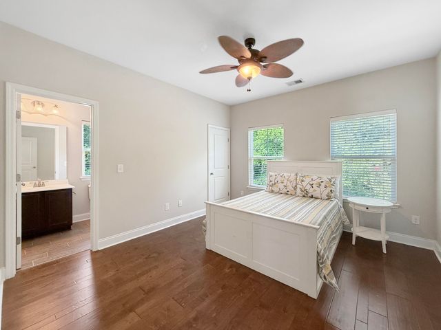 866 Rue Drive, Charleston, SC 29414