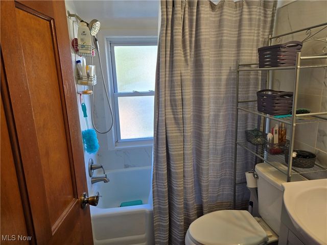 4602 Roadoan Road, Cleveland, OH 44144