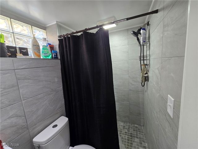 4602 Roadoan Road, Cleveland, OH 44144