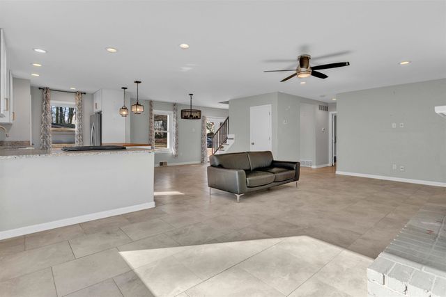 6202 QUINCE RD, Memphis, TN 38119