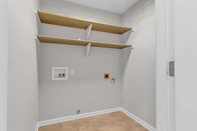 6202 QUINCE RD, Memphis, TN 38119