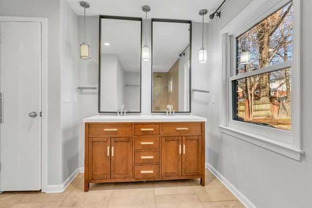 6202 QUINCE RD, Memphis, TN 38119