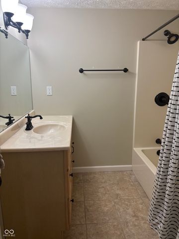 3925 Alex Court, Lafayette, IN 47905