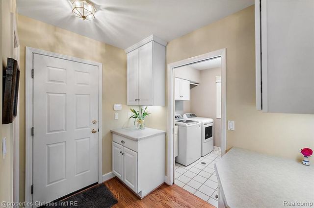 3021 E Ridge Court, Bloomfield Hills, MI 48302
