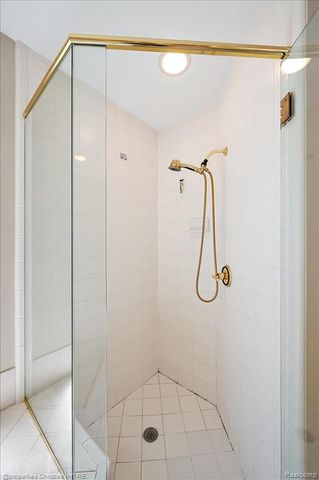 3021 E Ridge Court, Bloomfield Hills, MI 48302