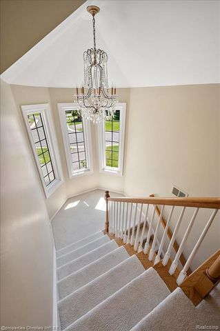 3021 E Ridge Court, Bloomfield Hills, MI 48302