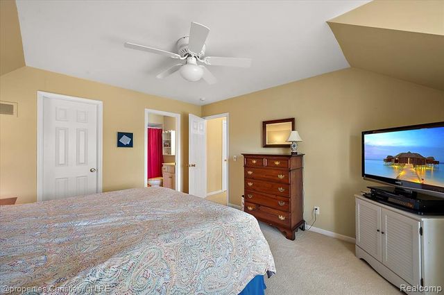 3021 E Ridge Court, Bloomfield Hills, MI 48302