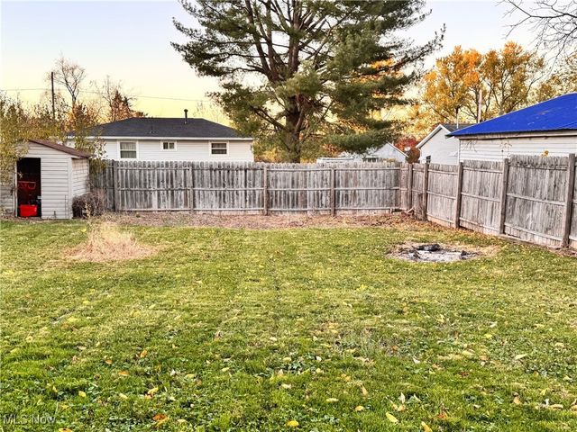 1099 Prospect Street, Barberton, OH 44203