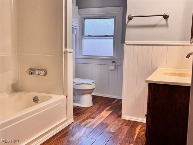 1099 Prospect Street, Barberton, OH 44203