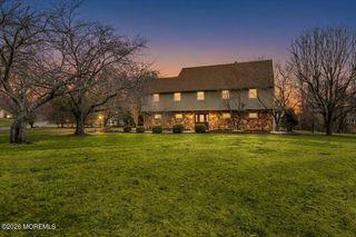 4 Douglas Drive, Holmdel, NJ 07733