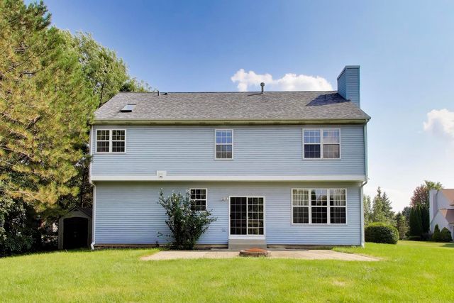 14106 Glenwood Court, Libertyville, IL 60048