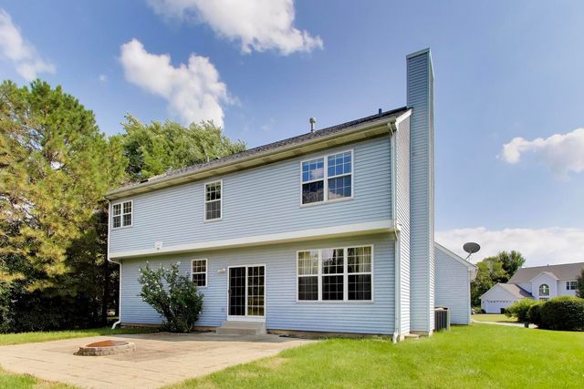 14106 Glenwood Court, Libertyville, IL 60048