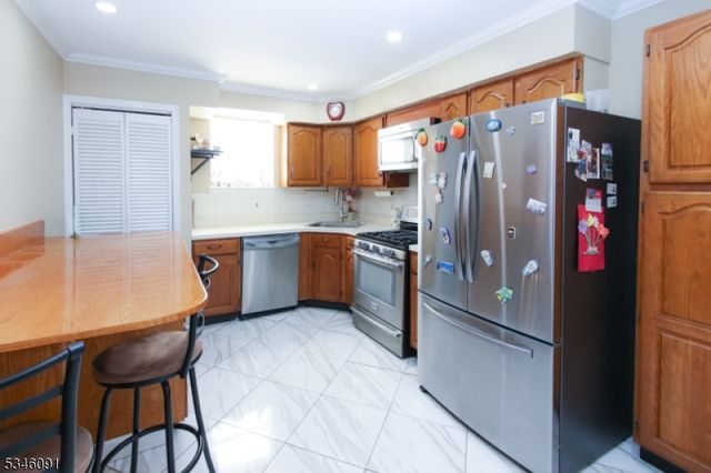 40 Rome St 3, Newark City, NJ 07105