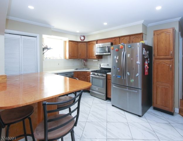 40 Rome St 3, Newark City, NJ 07105