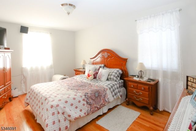 40 Rome St 3, Newark City, NJ 07105