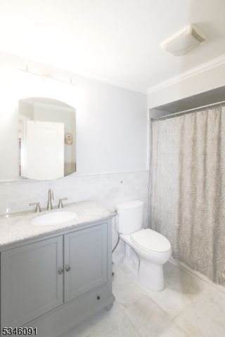40 Rome St 3, Newark City, NJ 07105