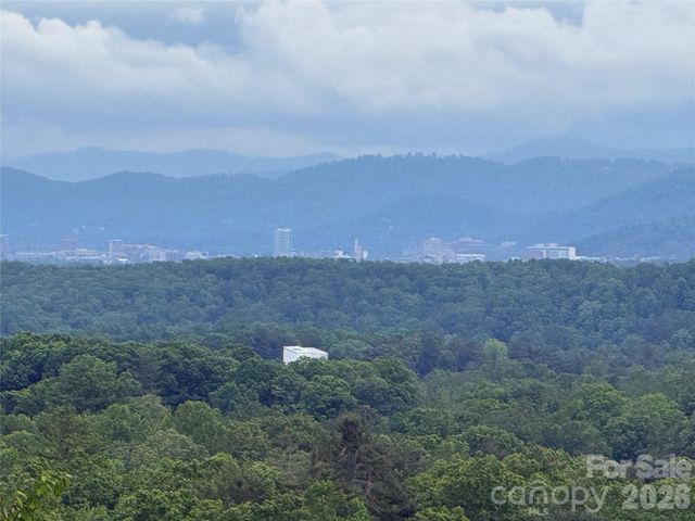 16 Ridge Pine Trail, Arden, NC 28704