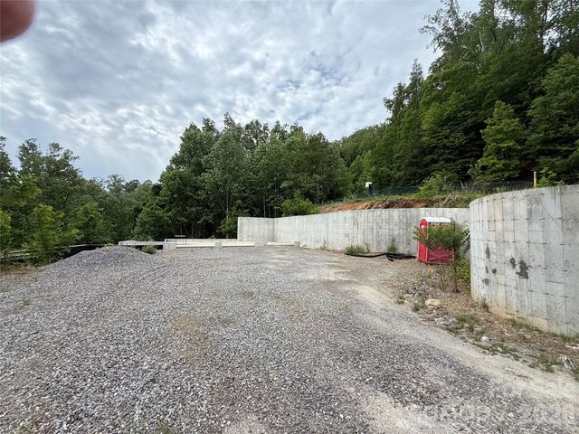 16 Ridge Pine Trail, Arden, NC 28704