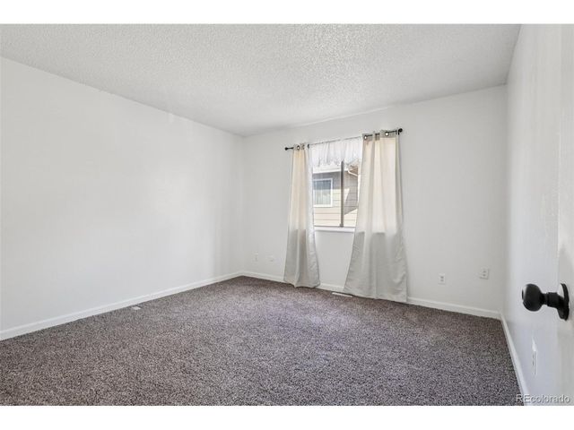 2105 Coronado Pkwy N D, Denver, CO 80229