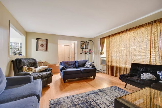 1917 York Street, Blue Island, IL 60406