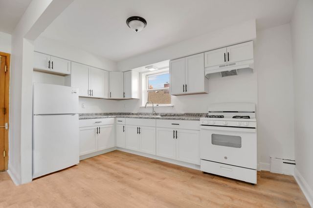 1917 York Street, Blue Island, IL 60406