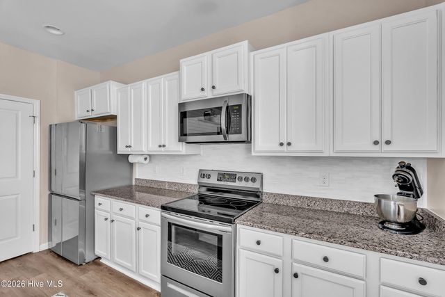 102 Tralee Place, Holly Ridge, NC 28445