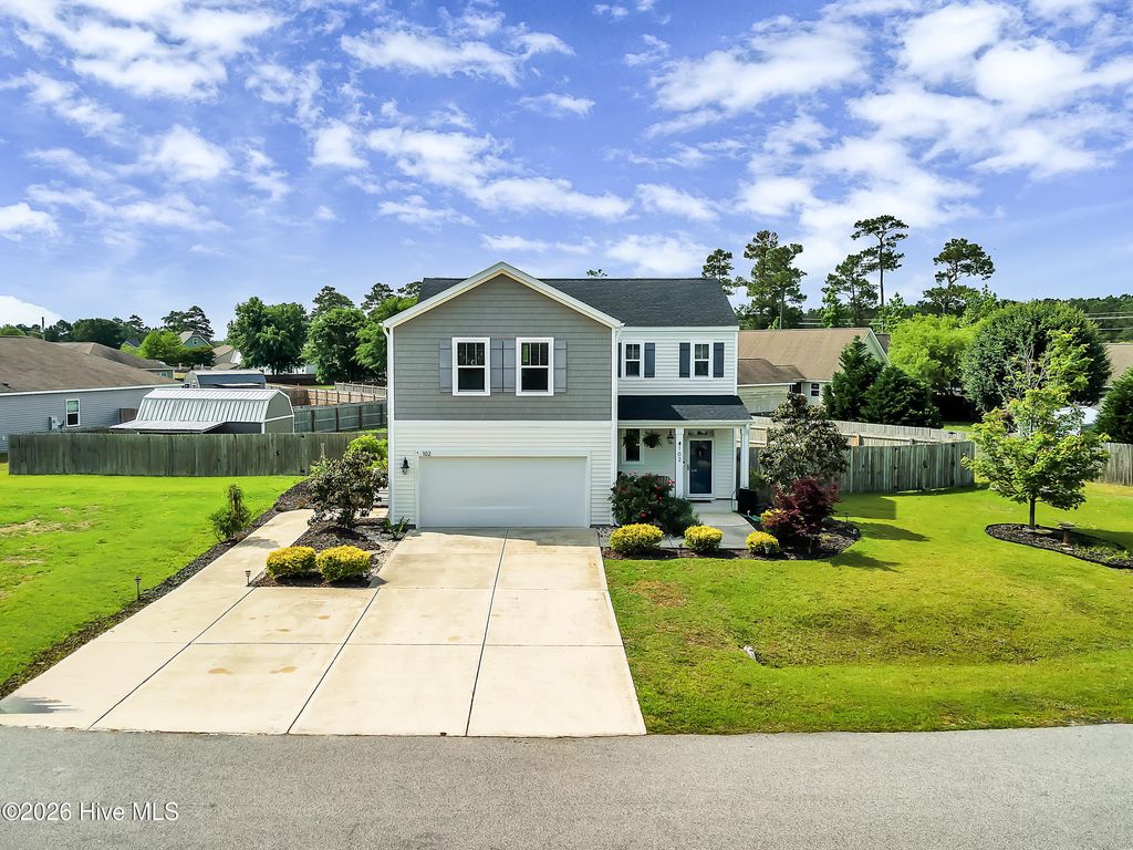 102 Tralee Place, Holly Ridge, NC 28445