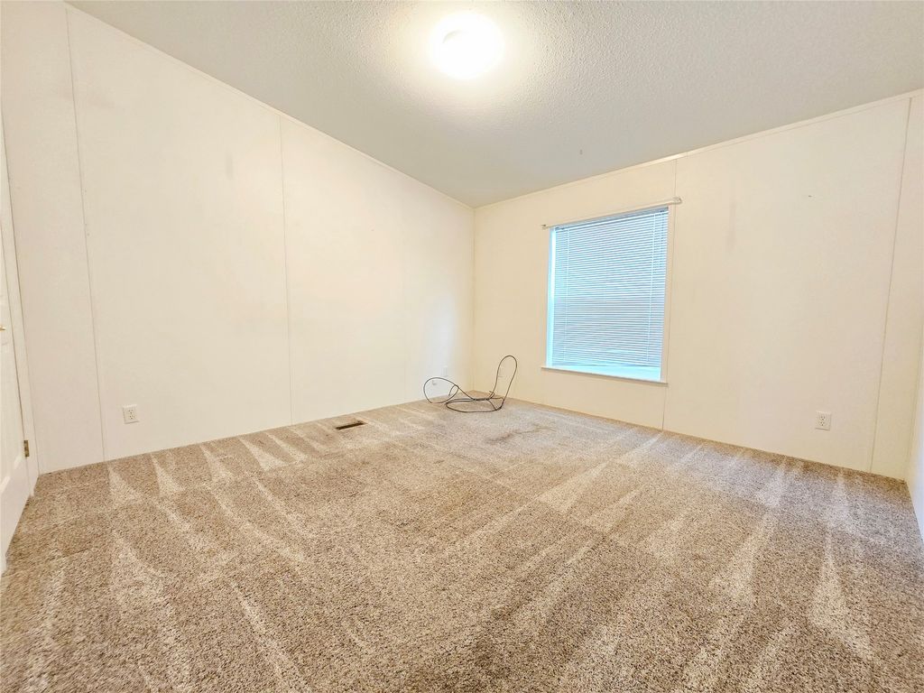 3825 Vigilante Drive, Great Falls, MT 59405 photo 10