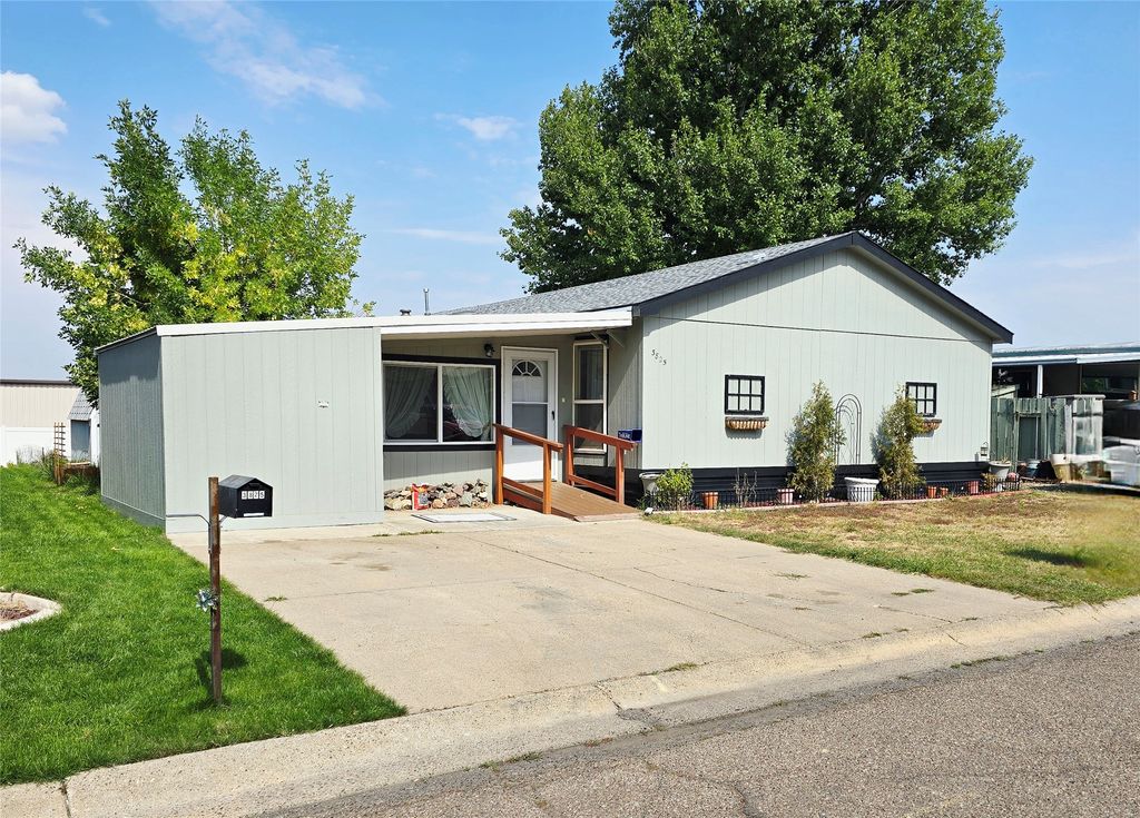 3825 Vigilante Drive, Great Falls, MT 59405 photo 2