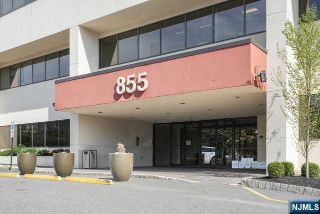 855 Valley Road, Clifton, NJ 07013